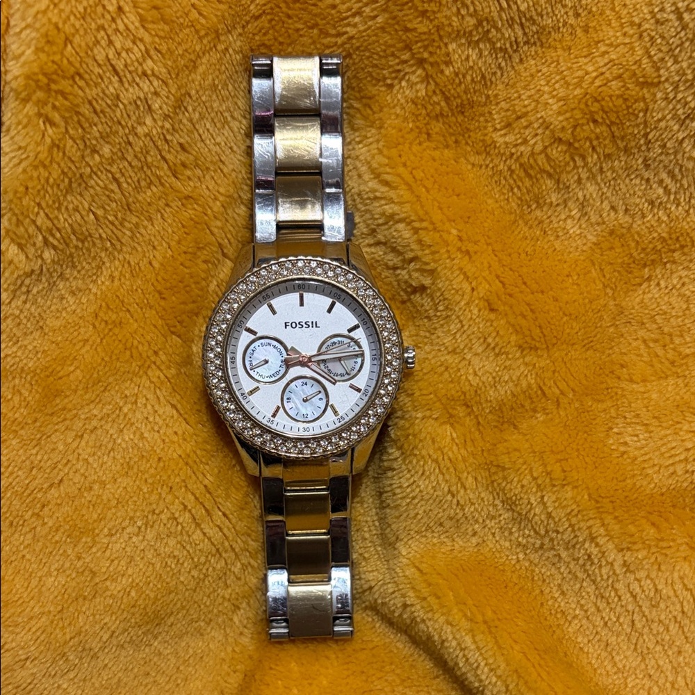 Fossil Women's Two-Tone Gold and Silver Watch - Picture 2 of 3